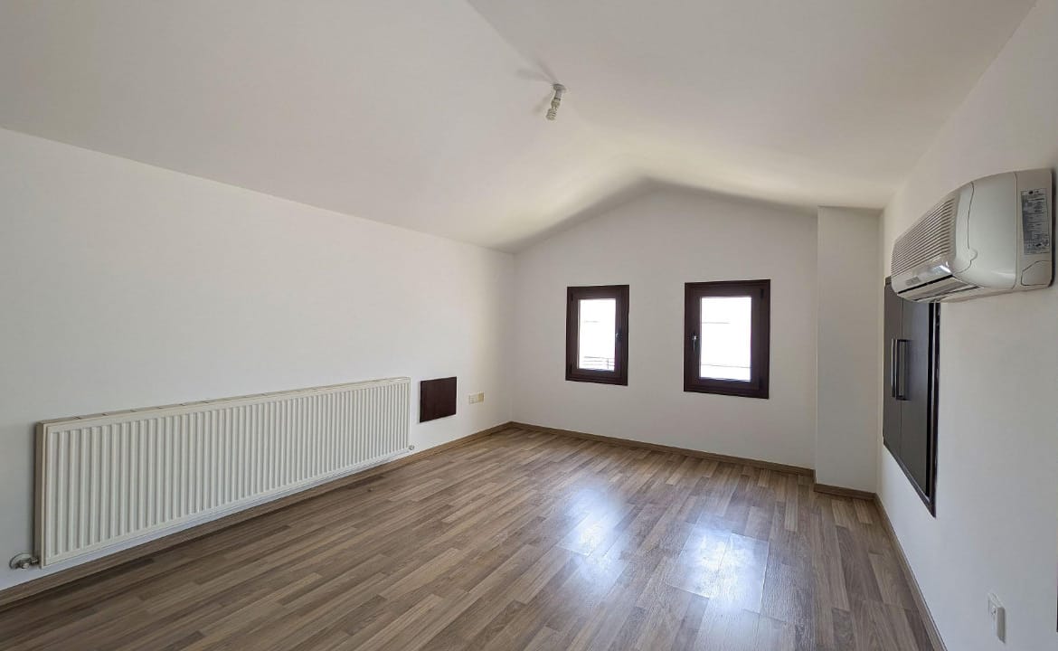 4 Bedroom Detached House, Lakatamia