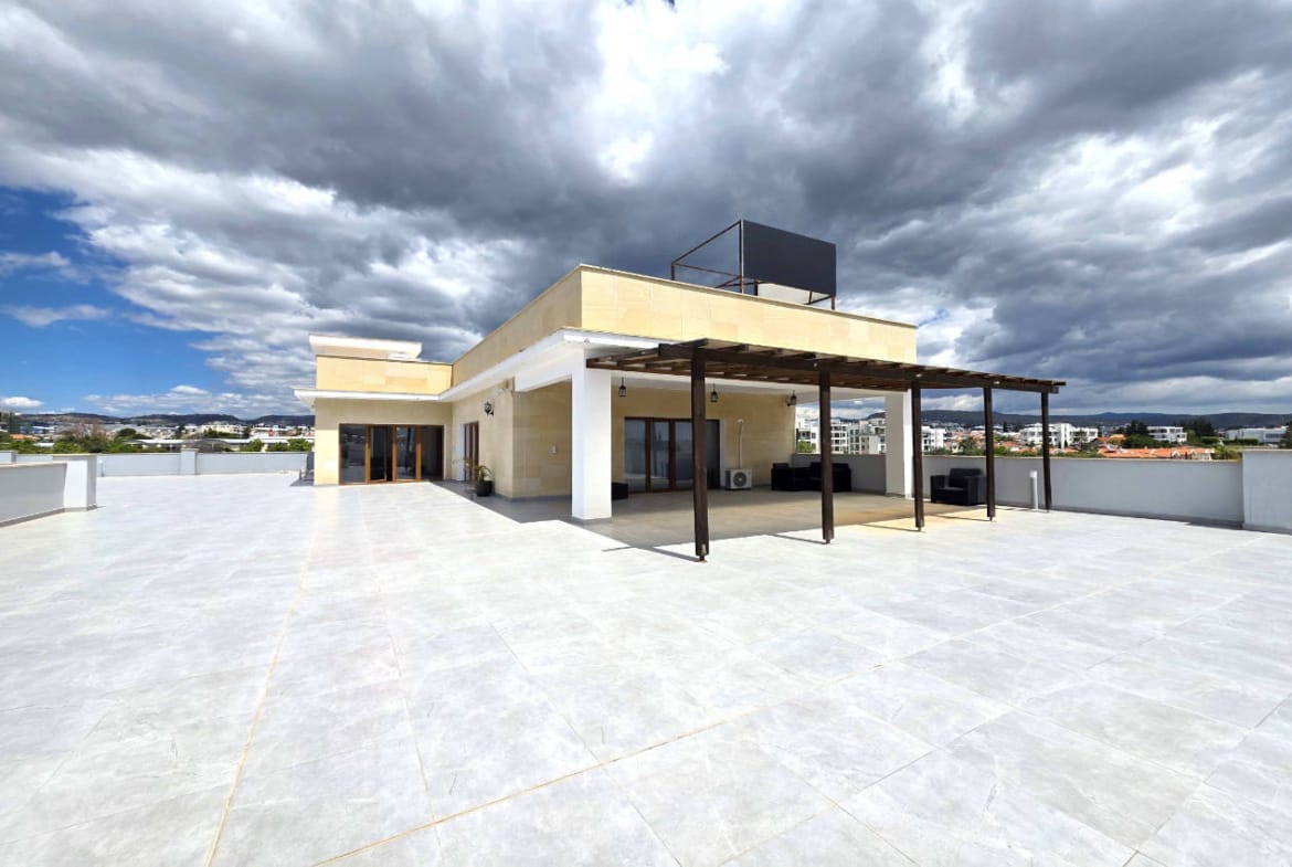 Full Floor Penthouse Office | Limassol