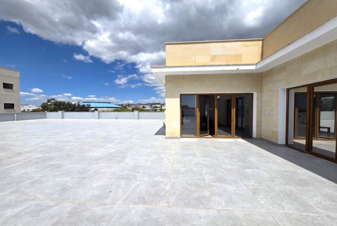 Full Floor Penthouse Office | Limassol
