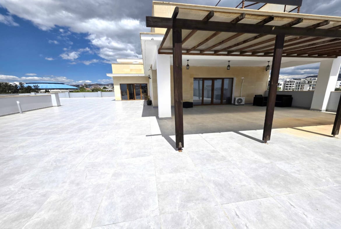 Full Floor Penthouse Office | Limassol
