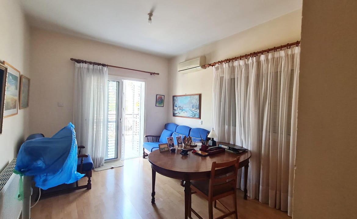 Spacious 4 Bedroom Detached House