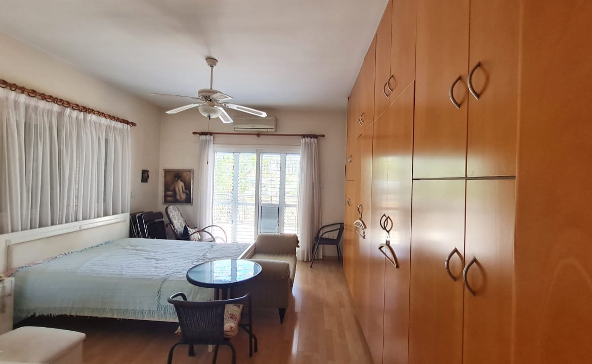 Spacious 4 Bedroom Detached House