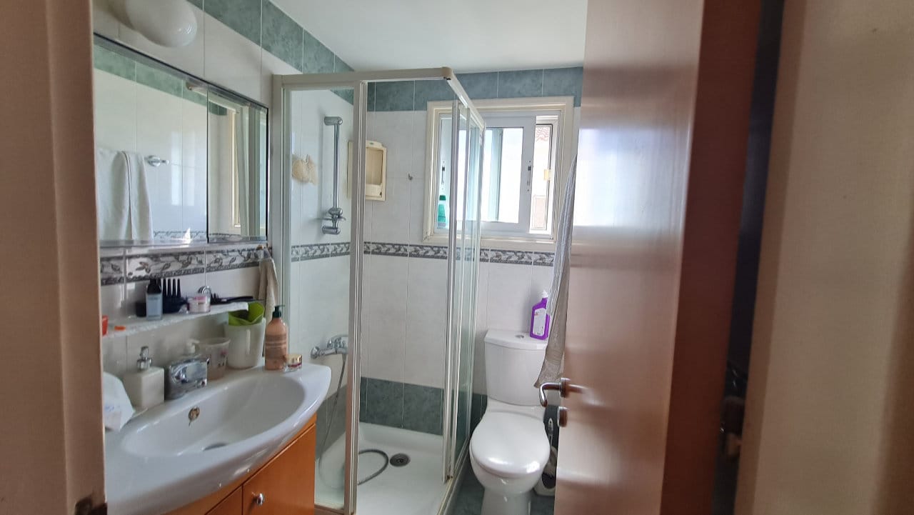 1502-9 Spacious 4 Bedroom Detached House