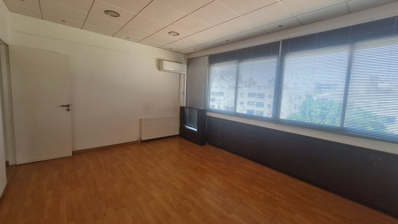 1517-4 Office For Rent In Nicosia City Centre