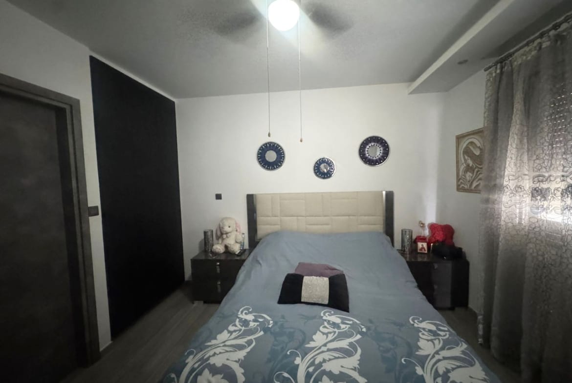 3 Bedroom Penthouse With Private Roof Garden