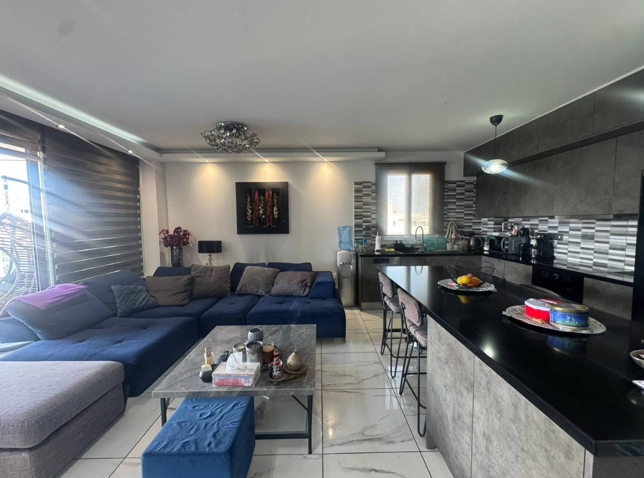 3 Bedroom Penthouse With Private Roof Garden