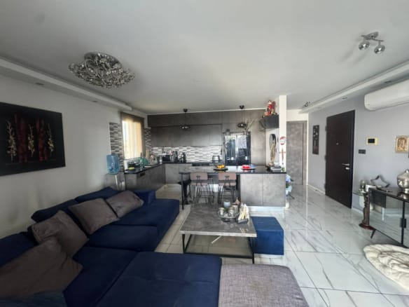 3 Bedroom Penthouse With Private Roof Garden