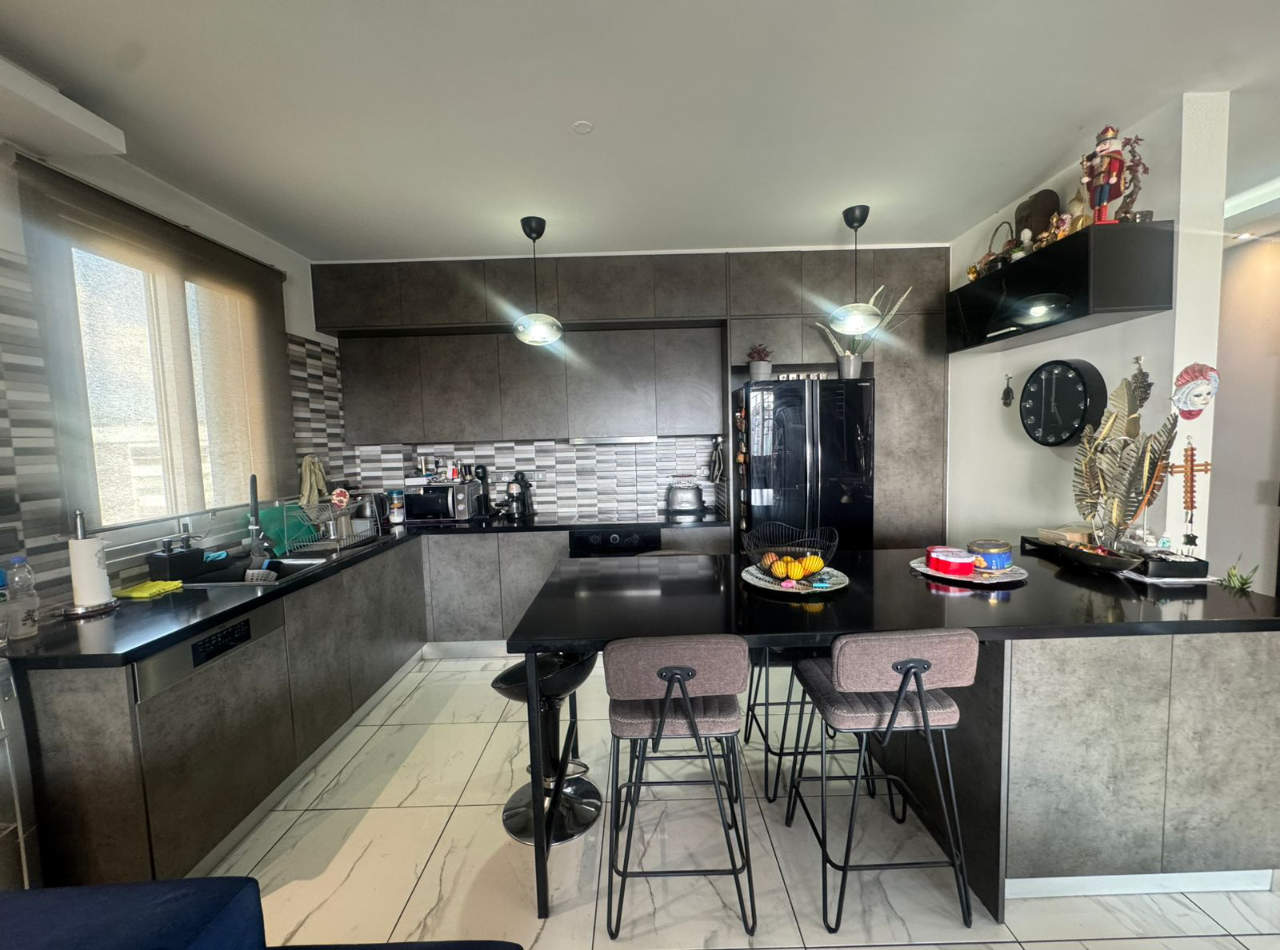 3 Bedroom Penthouse With Private Roof Garden