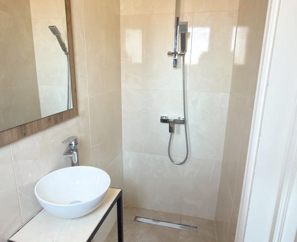 2 Bedroom Apartment For Rent – Aglantzia, Nicosia