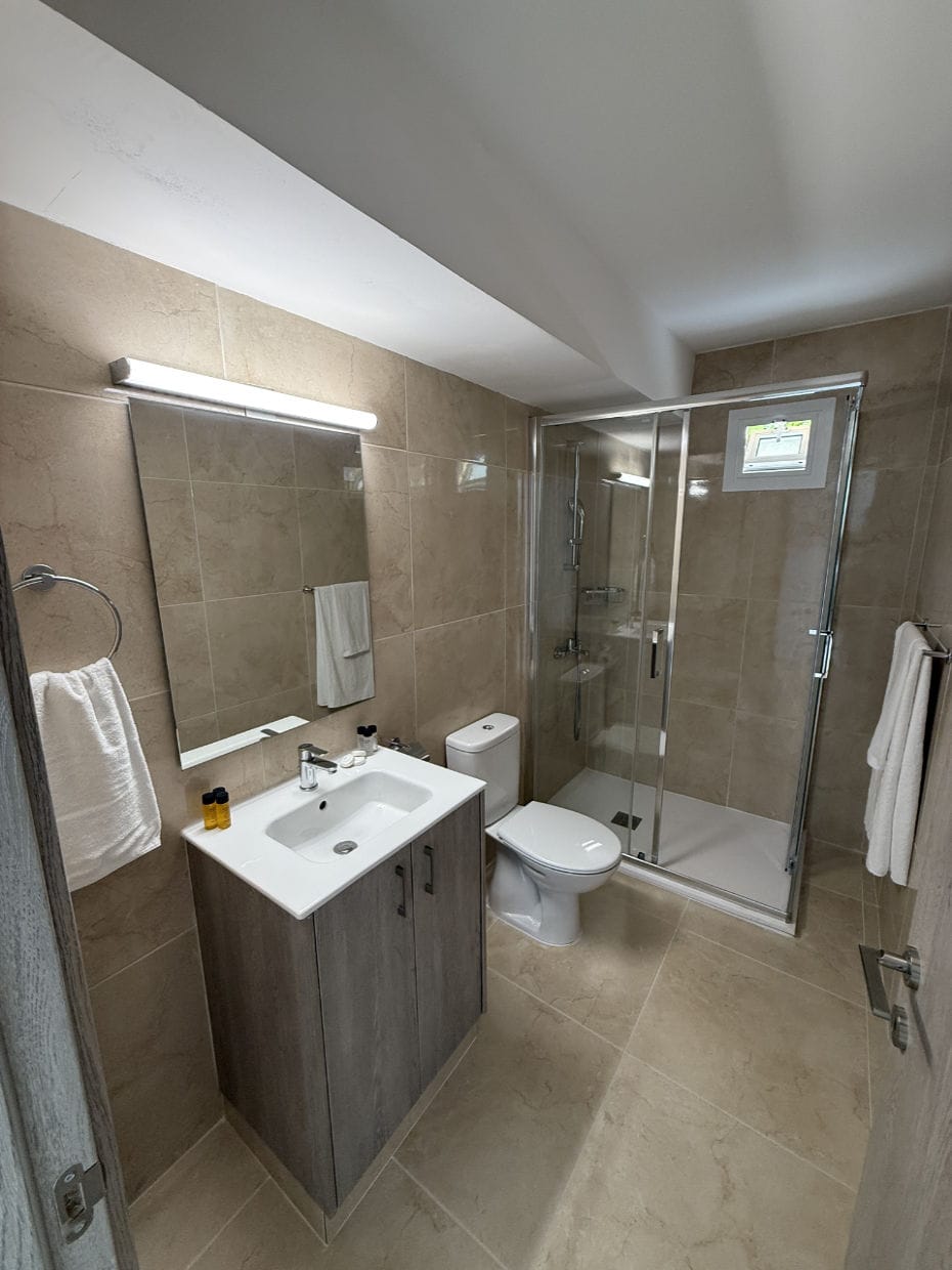 1526-7A Beautiful Villa In Tala, Paphos