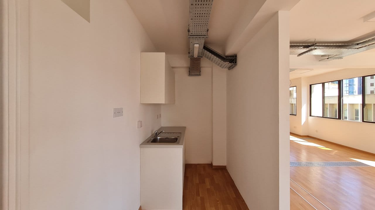 1527-5 Spacious Office For Rent | Nicosia City Centre