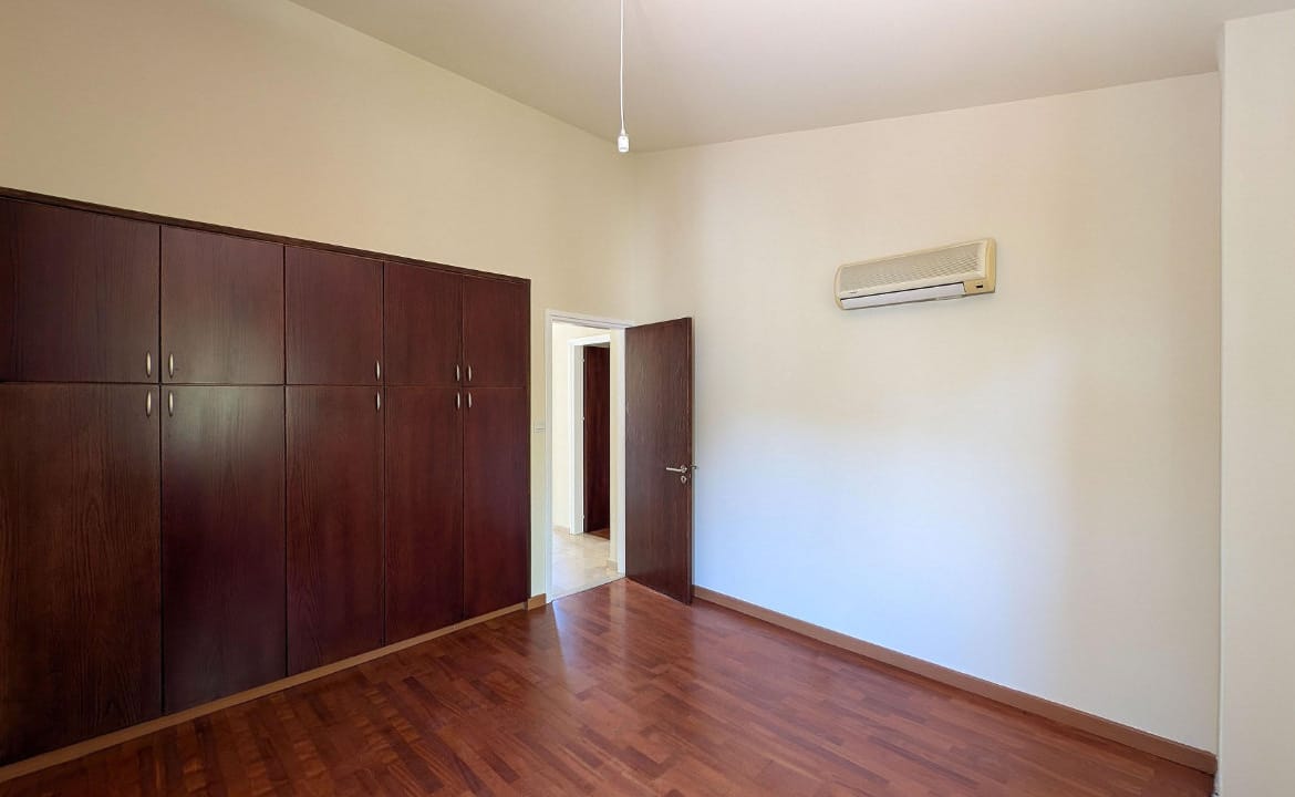 Spacious 4 Bedroom House | Strovolos, Nicosia