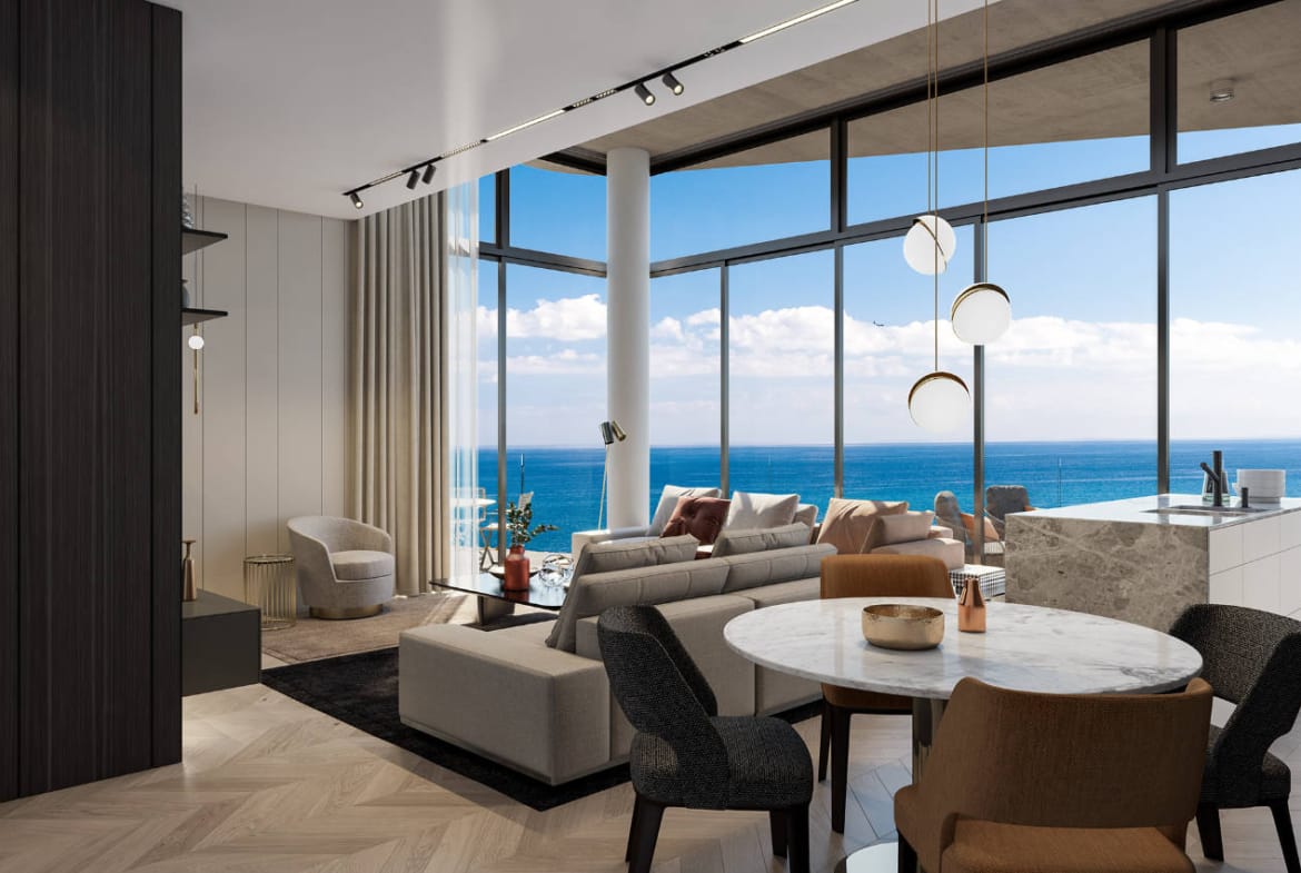 Exclusive Top Floor Apartment With Sea Views