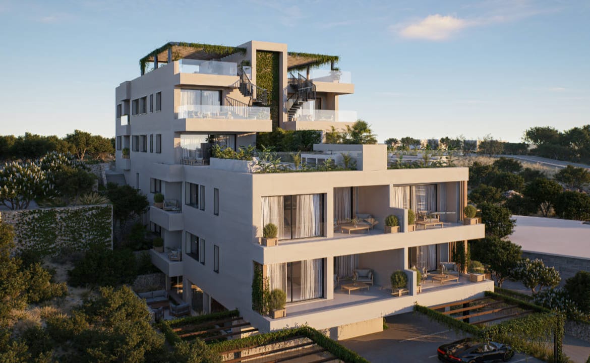 Luxury 2 Bedroom Penthouse with Sea Views