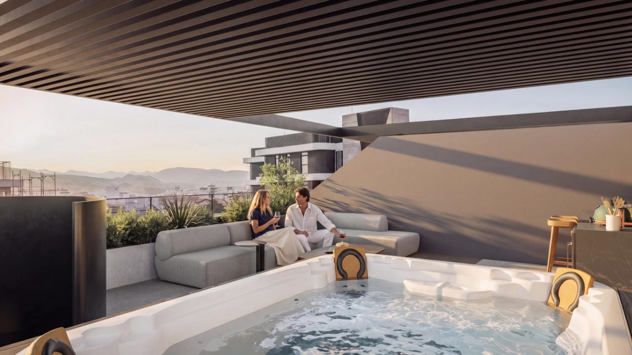 Luxury 3 Bedroom Penthouse With Roof Garden | Limassol