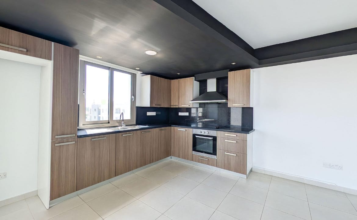 2 Bedroom Penthouse With Roof Garden | Lakatamia, Nicosia