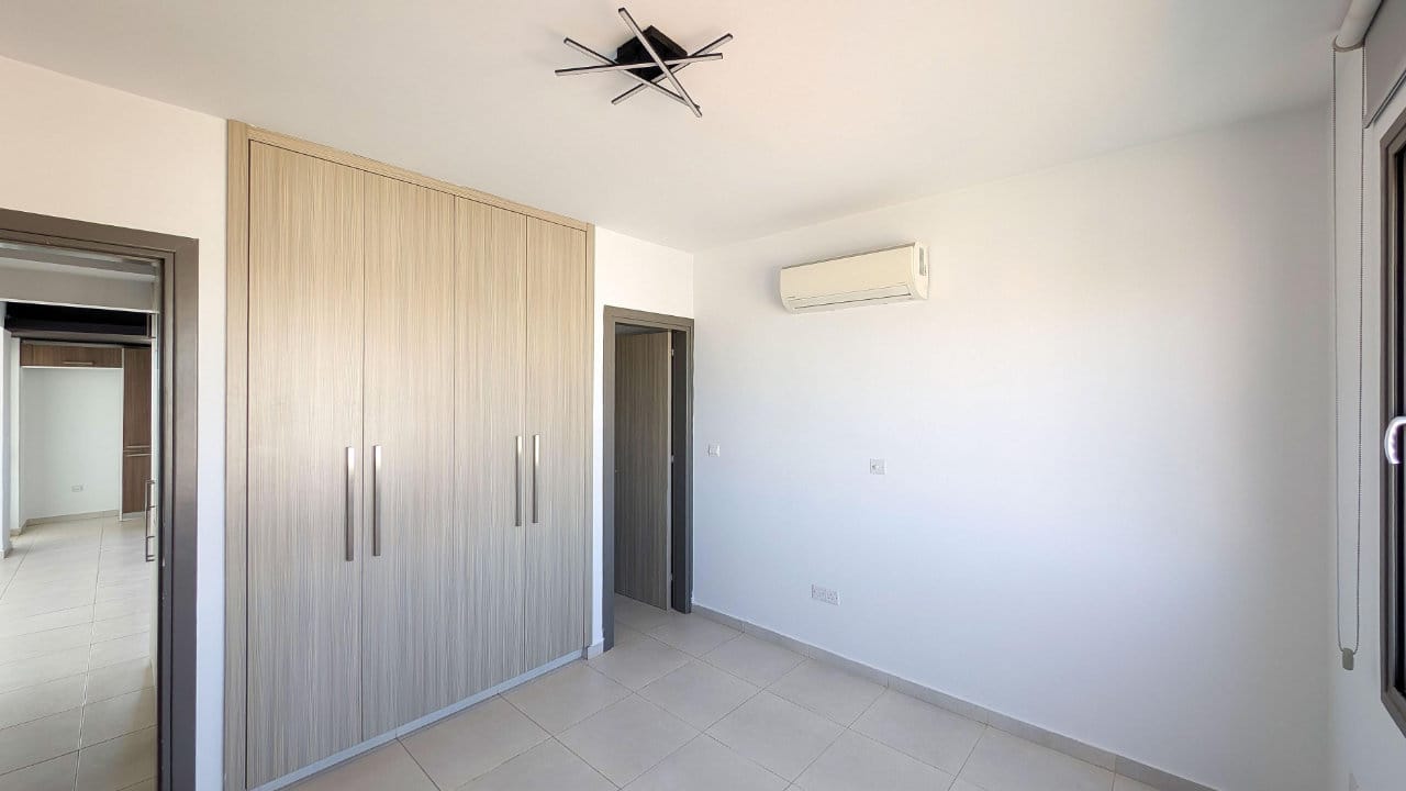 2 Bedroom Penthouse With Roof Garden | Lakatamia, Nicosia