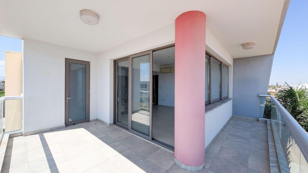 2 Bedroom Penthouse With Roof Garden | Lakatamia, Nicosia
