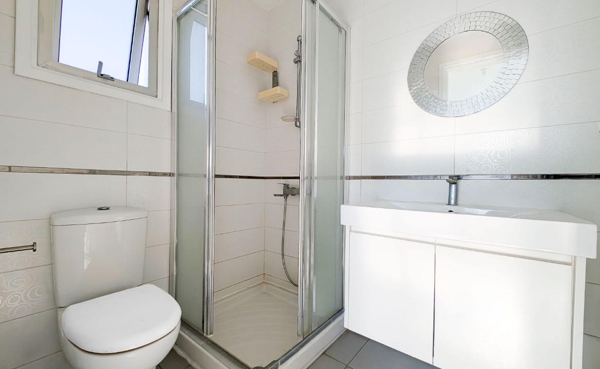 3 Bedroom Top Floor Apartment | Strovolos, Nicosia