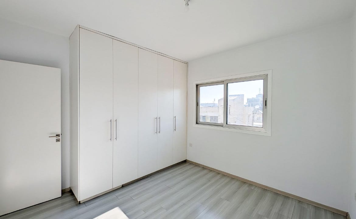3 Bedroom Top Floor Apartment | Strovolos, Nicosia