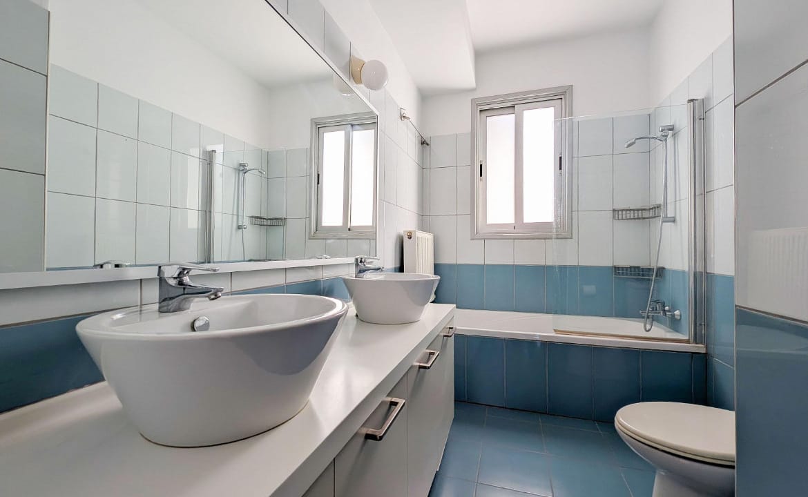 Spacious 4 Bedroom House | Lakatamia, Nicosia
