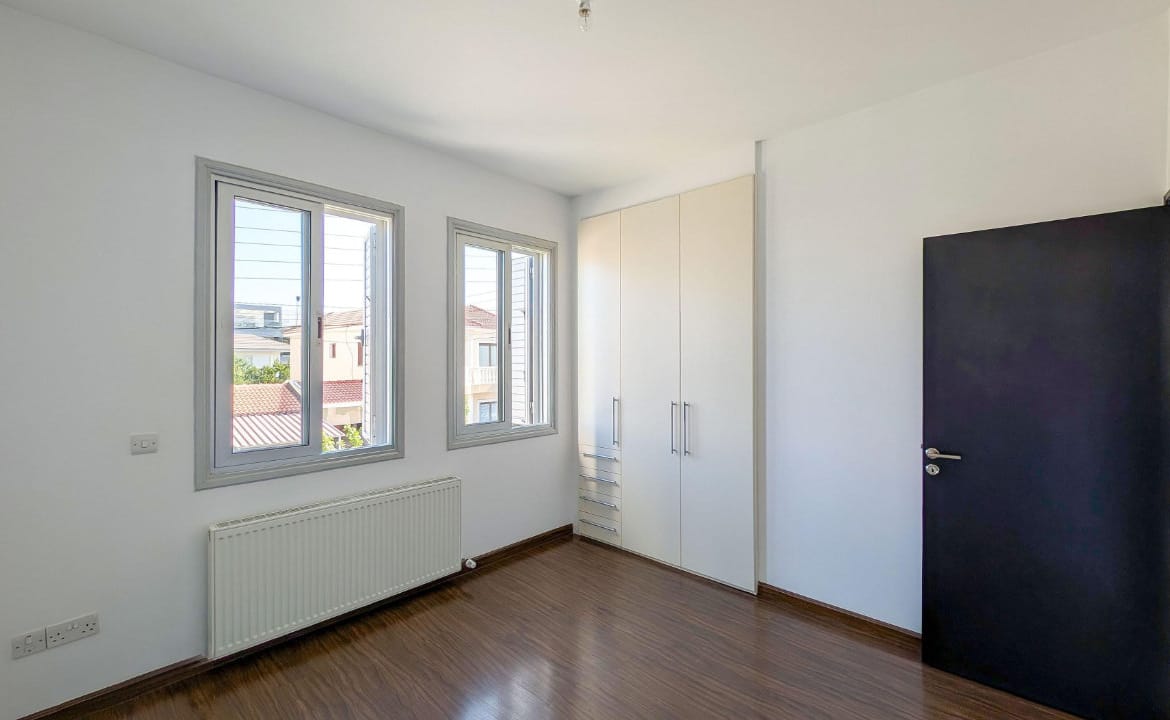 Spacious 4 Bedroom House | Lakatamia, Nicosia